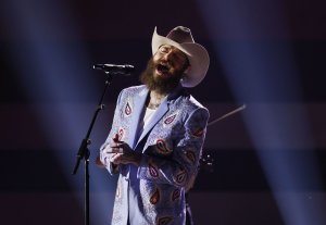 Post Malone, Barry Manilow cancel concerts