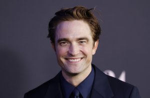 'Primetime' teaser: Robert Pattinson plays 'To Catch a Predator' host