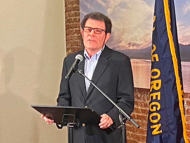 AP22048670859750 Former New York Times columnist Nick Kristof speaks at a news conference in Portland, Oreg