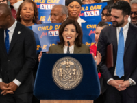 ‘Mom’ and ‘Dad’ to Be Replaced in New York State with ‘Gestating̵