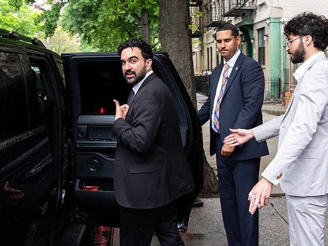 Title: WCup New York Mamdani Soccer Image ID: 26141584904929 Article: New York Mayor Zohra
