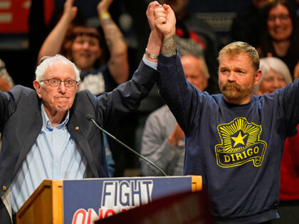 Bernie Sanders Says Graham Platner Has ‘the Guts’ to Fight, Despite Mounting Scandals