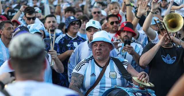 WATCH: Argentinian, Algerian Fans Brawl in Times Square Before World Cup Match