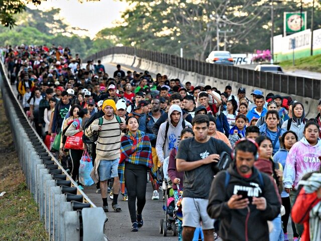Analysis: Immigrant Households Use Welfare at ‘Substantially Higher Rates’ than America