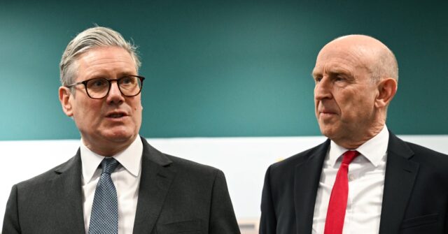 Starmer Refuses to Resign From Office After Defense Minister Jumps Ship