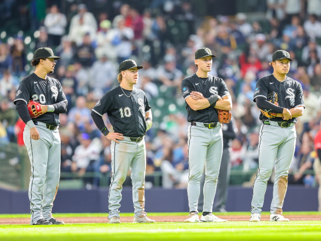MILWAUKEE, WI - MARCH 29: Chicago White Sox third baseman Miguel Vargas (20), second basem