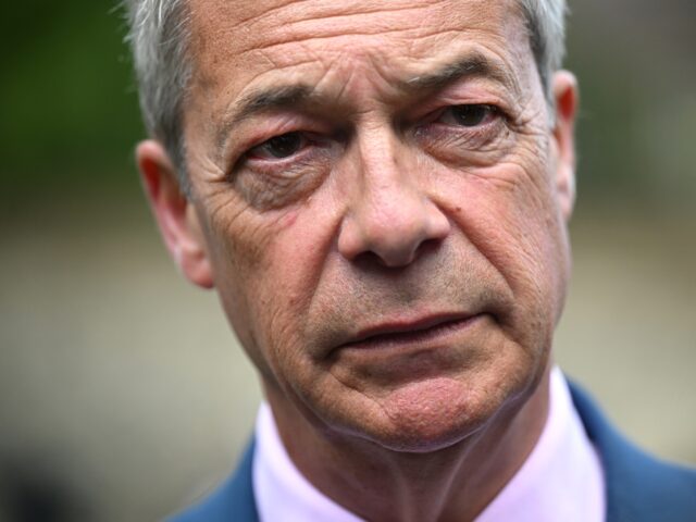 LONDON, ENGLAND - MAY 06: Reform UK leader Nigel Farage holds their final campaign event i