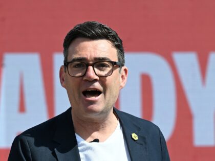 Burnham Accused of Political Interference as Firefighters Warned Not to Stand for Farage’s Re