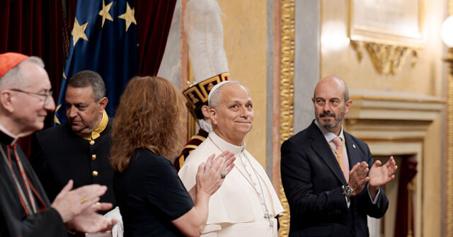 Pope Leo XIV Receives 7-Minute Standing Ovation at Spanish P