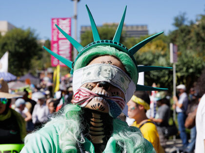 Poll: Quarter of Democrats Say America ‘Worse than Average’ Compared to Other Countries