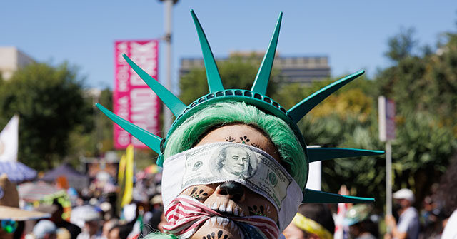 Poll: Quarter of Democrats Say America 'Worse than Average' Compared to Other Countries