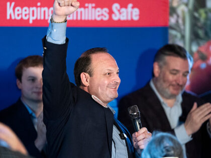 South Carolina Attorney General and Republican gubernatorial candidate Alan Wilson, with s
