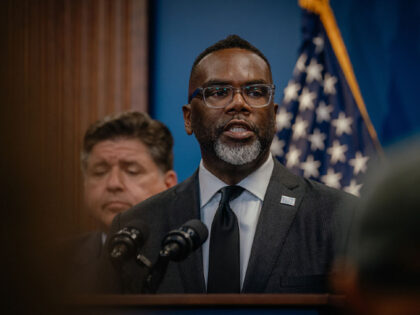 ‘What a Joke’: Chicago Mayor Brandon Johnson Blasted by Fans After Admitting He Left Pa