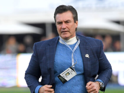 REPORT: MLB to Question Dodgers Dr. Neal ElAttrache over His Alleged Support of Conor McGregor̵