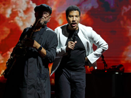 GRAND RAPIDS, MICHIGAN - MAY 15: Music legend and Acrisure brand ambassador Lionel Richie