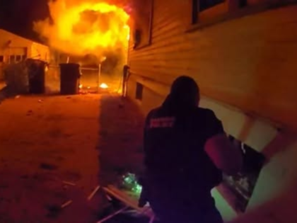 VIDEO: Omaha Officers Put Their ‘Lives on the Line’ to Rescue Four-Year-Old Trapped in 