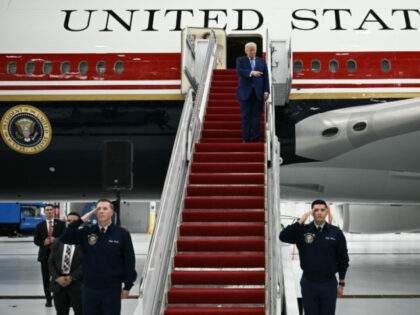 Trump Unveils New Air Force One a Day After Presidential Plane of 36 Years Makes Final Voyage