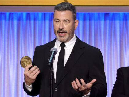 BEVERLY HILLS, CALIFORNIA - MAY 31: (L-R) Jimmy Kimmel and Guillermo Rodriguez accept an a