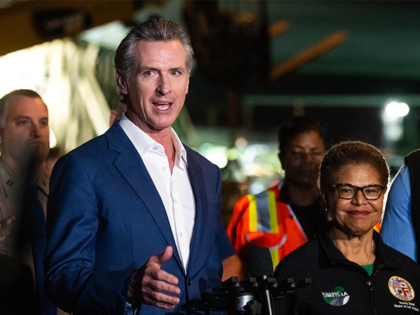 Los Angeles, CA - November 16:Gov. Gavin Newsom and Mayor Karen Bass visit the fire-damage