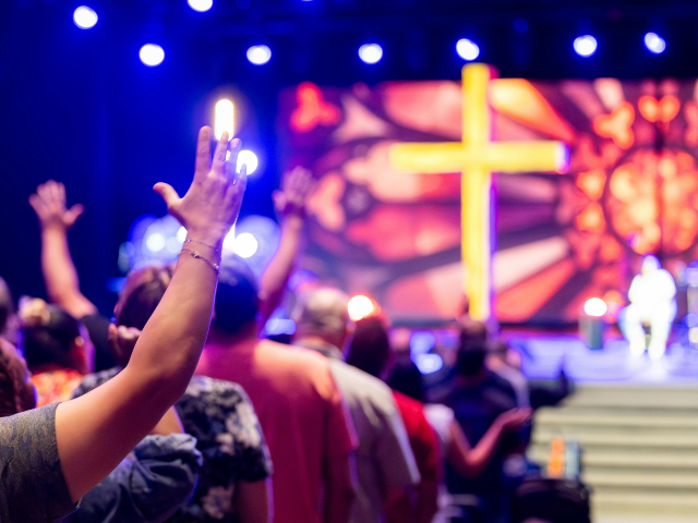 pexels-caleboquendo-34328517 Christian worship with cross