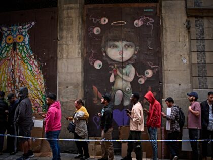 Spain: 1.3 Million Mass Amnesty Requests Filed as June 30 Deadline Looms