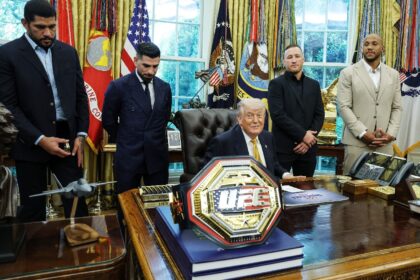 Ciryl Gane (R) will take on Brazilian Alex Pereira (L) in the White House on the day of US