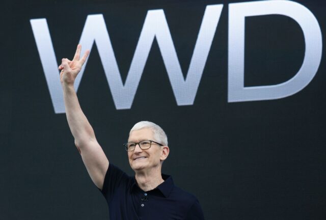 Apple CEO Tim Cook delivers last keynote at WWDC