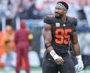 Browns to trade DE Myles Garrett for Rams LB Jared Verse, 3 picks