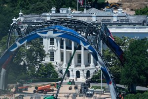 Lawsuit seeks to stop UFC event on White House lawn