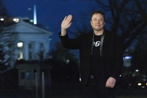 SpaceX final IPO share price set, company valued at $1.77 trillion