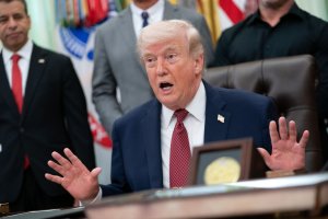 Trump signs voluntary executive order on artificial intelligence