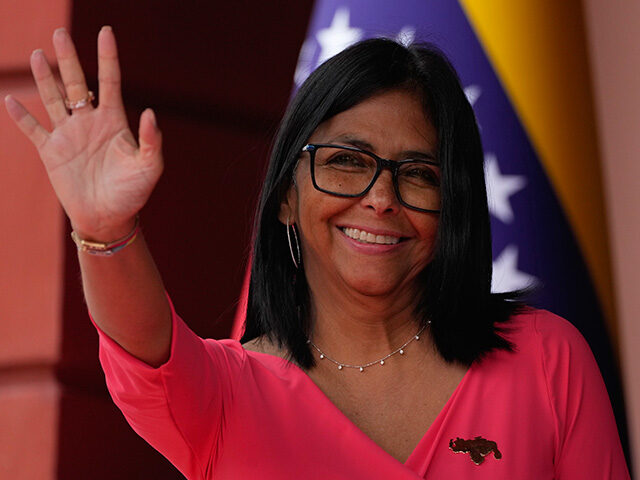 Title: Venezuela Colombia Image ID: 26114638830908 Article: Venezuela's acting President D