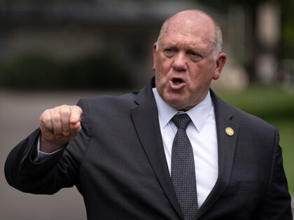 Title: Trump Image ID: 26201634892511 Article: White House border czar Tom Homan speaks wi