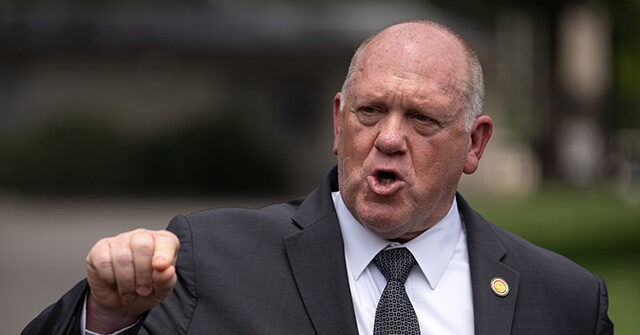 Tom Homan Tell Critics: Feds Arrest 2,000 Migrants Per Day