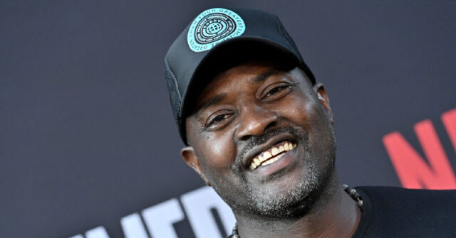 Ο πρώην αστέρας του NFL Marcellus Wiley φορτίστηκε με οικιακή μπαταρία στη Φλόριντα
