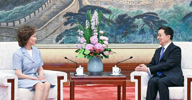 Image for McConnell's Wife Met with China VP in Beijing 3 Days After Her Husband Was Hospitalized