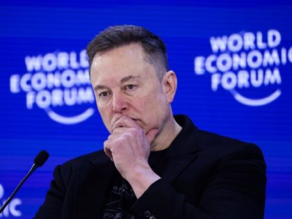 Elon Musk struggles with Tesla news