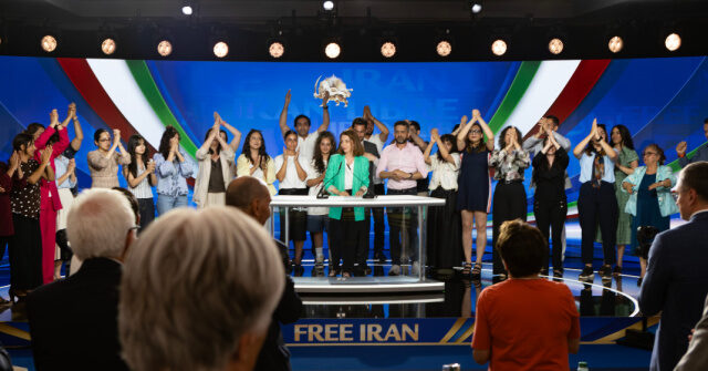 Free Iran Summit Sees Global Leaders Declare Regime at Weakest Hour’