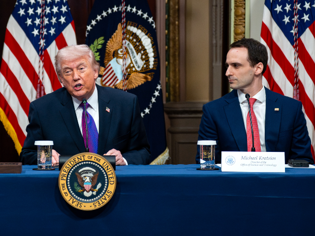 GettyImages-2264232661 Chris Wright, US energy secretary, from left, US President Donald Trump, and Michael Krats