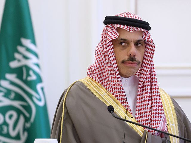 Greek Foreign Minister George Gerapetritis and Saudi Arabian Foreign Minister Prince Faisa