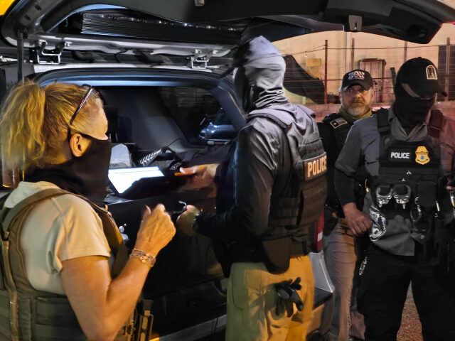 ICE: Criminal Illegal Alien Barricaded in Houston-Area House to Avoid Arrest