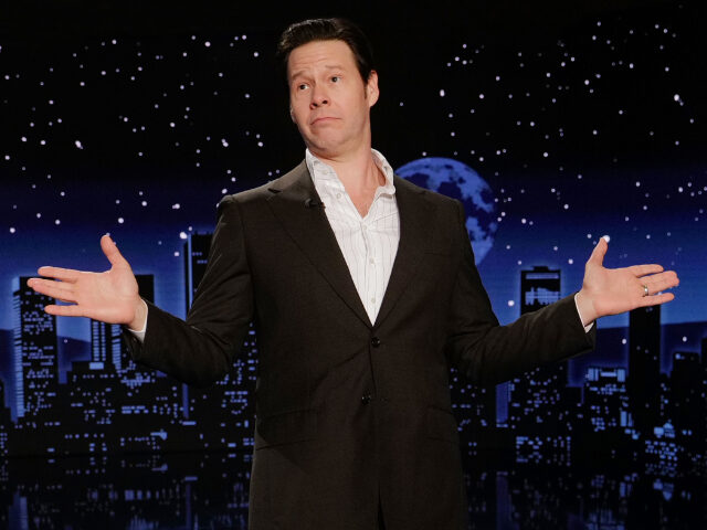 IkeBarinholtz JIMMY KIMMEL LIVE! "Jimmy Kimmel Live!" airs every weeknight at 11:35 p.m. ET an