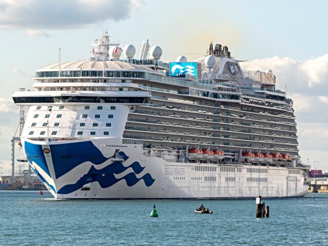 Regal Princess Southampton England UK. 27.09.2025. Regal Princess cruise ship departing Southampton docks