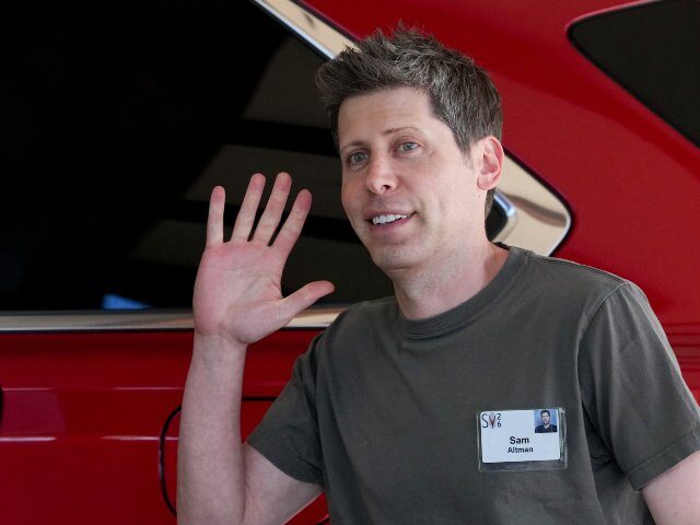 Sam Altman waves to his China friends