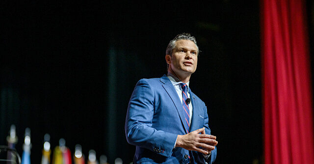 Ο Pete Hegseth ανακοινώνει τον έλεγχο τεστοστερόνης για στρατιωτικό προσωπικό άνω των 30 ετών