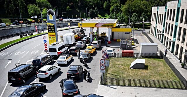UKRAINE STRIKES CRIPPLE RUSSIAN OIL: Chaos, Violence Erupt at Gas Pumps