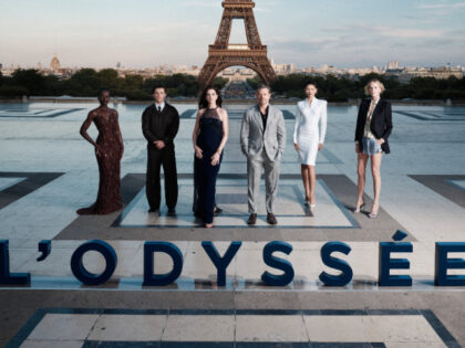 PARIS, FRANCE - JULY 07: (L-R) Lupita Nyong'o, Tom Holland, Anne Hathaway, Matt Damon