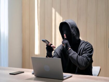 Police: Meta Engineer Who Worked on Features for Teens Arrested in Pedophile Sting
