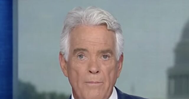 Ρόμπερτς του FNC: Οι Δημοκρατικοί Σοσιαλιστές θέλουν να «τσακίσουν όλη την Αμερική»