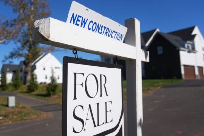 Average 30-year U.S. Mortgage Rate Climbs to 6.58%, Highest Level in Nearly a Year